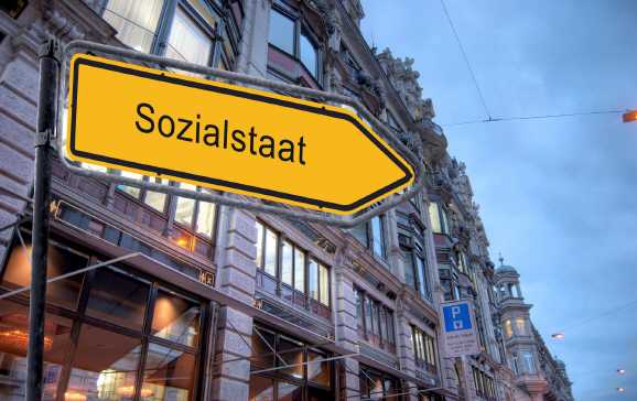 Illegal? Jobcenter ignoriert Sozialgericht Illegal? Jobcenter ignoriert Sozialgericht