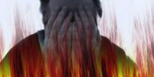 Schwerkranker Hartz IV Bezieher im Jobcenter zu Boden gestoßen
