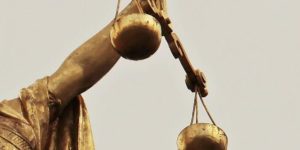 Schülerbeförderungskosten: Nächstgelegene Schule für Kostenübernahme maßgeblich
