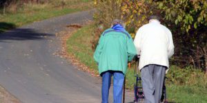 Arm trotz Rente - Viele Rentner müssen weiterarbeiten