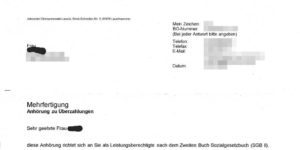 Hartz IV: Sie sind gestorben! Jobcenter schickte Anhörungsbrief an Verstorbene