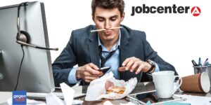 Jobcenter Trödelei hatte Folgen - Gericht rügt Amt und gab Bürgergeld-Bezieherin recht