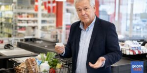 Rentner (69) hat Einkommen von 120.000 Euro – trotzdem bekommt er einen Lebensmittelzuschuss
