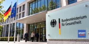 Zusatzbeiträge sollen wieder steigen: So können Rentner trotzdem sparen